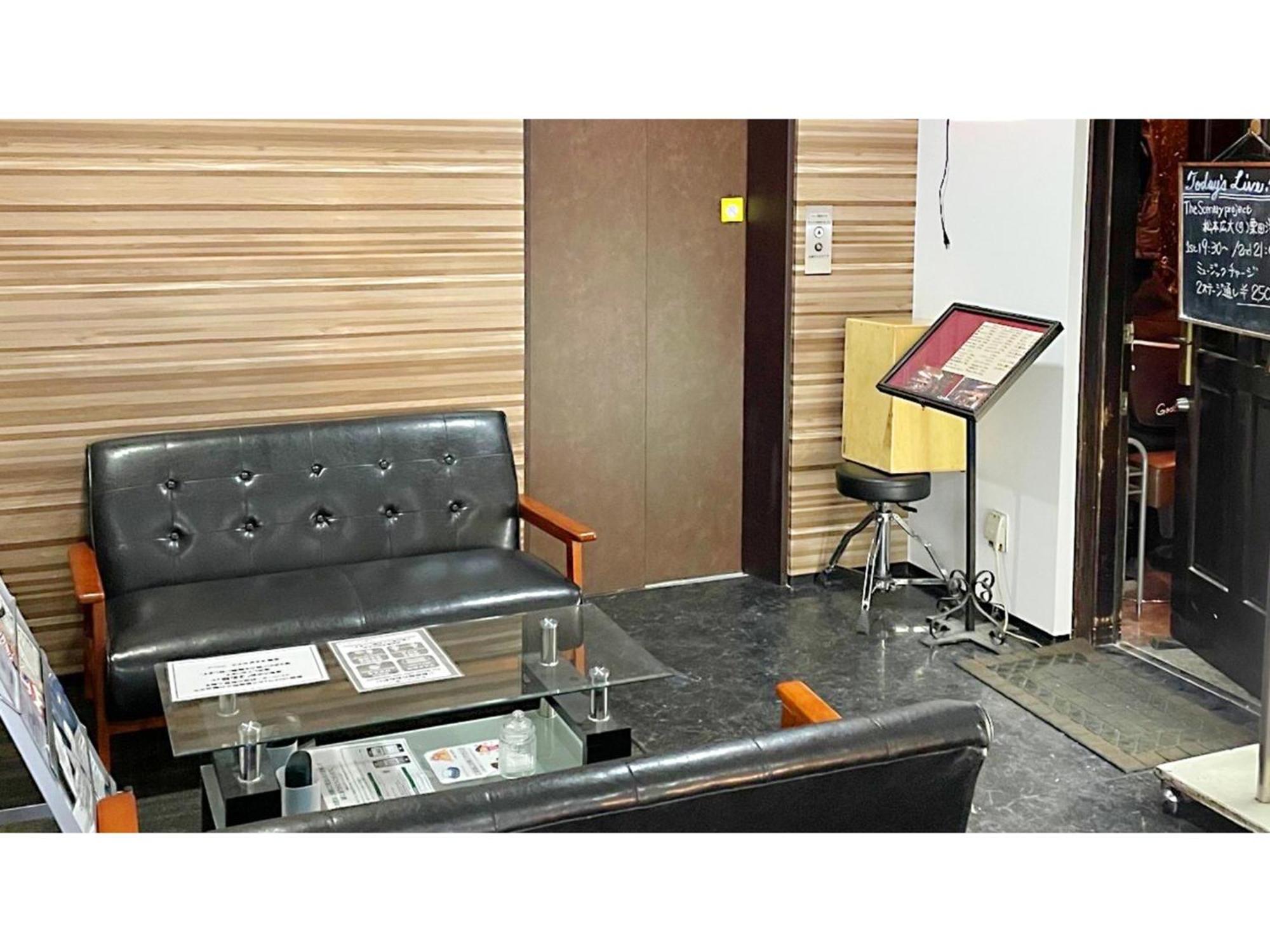 Takatsuki W&M Hotel - Vacation Stay 48546V Екстериор снимка